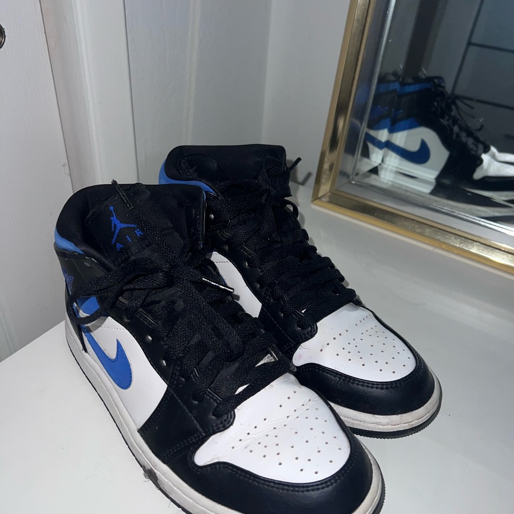 Nike Black and Blue High-Top Sneakers